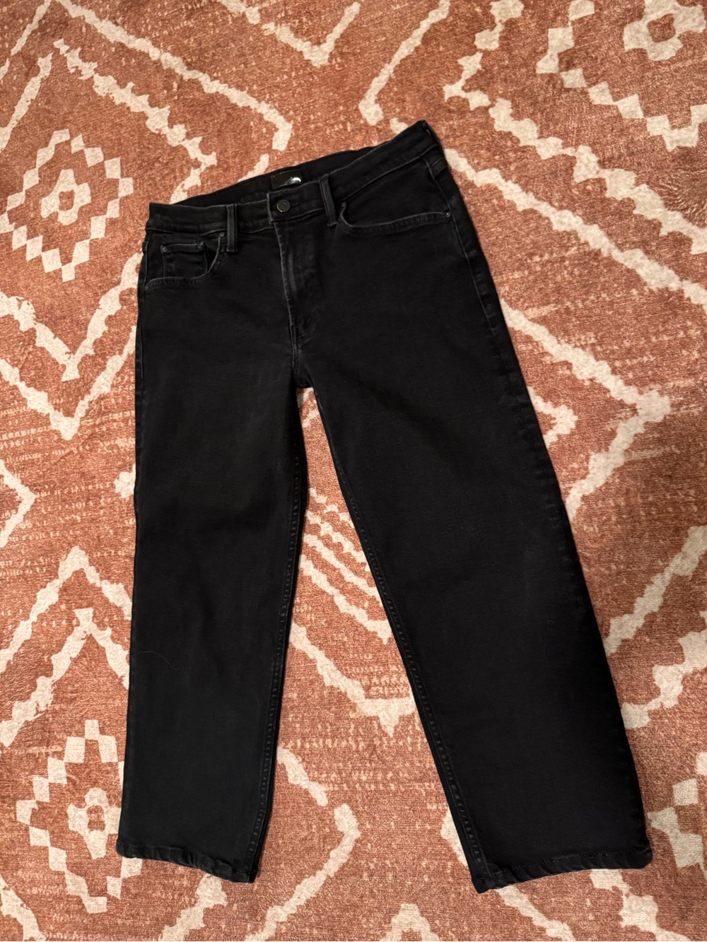 Mother Jeans the newbie hover crop in Nighty night wash black size 30/10